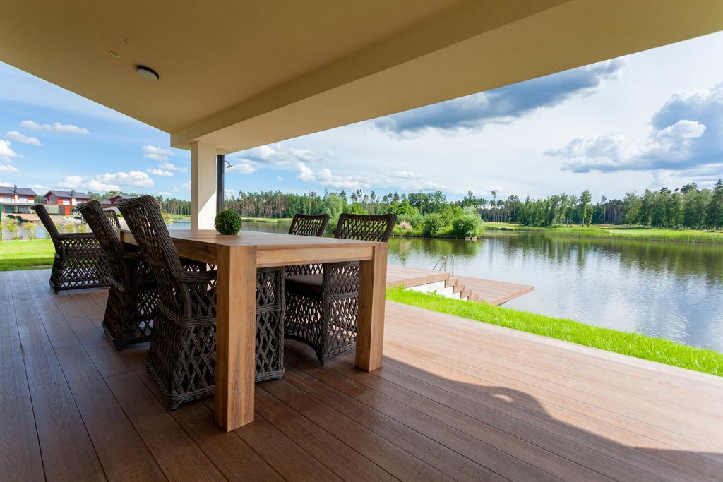 Golfbay Villa Senica Eksteriør bilde