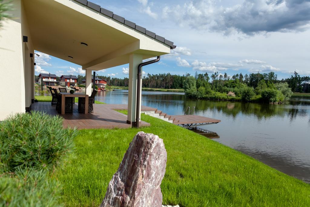 Golfbay Villa Senica Eksteriør bilde