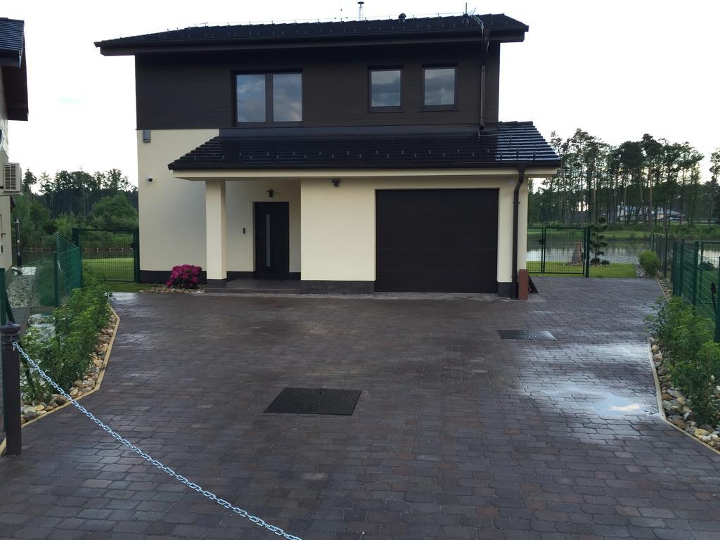 Golfbay Villa Senica Eksteriør bilde